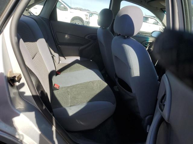 1FAFP33P44W181578 - 2004 FORD FOCUS LX GRAY photo 10