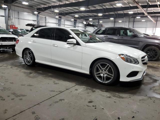 WDDHF8JB8EA919235 - 2014 MERCEDES-BENZ E 350 4MATIC WHITE photo 4