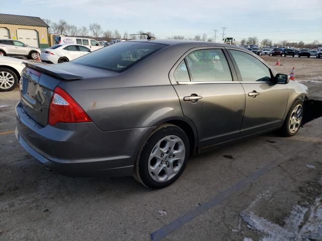 3FAHP0HA4BR167174 - 2011 FORD FUSION SE GRAY photo 3