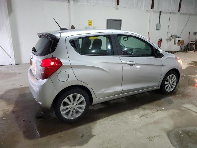 KL8CD6SA6HC783726 - 2017 CHEVROLET SPARK 1LT SILVER photo 3