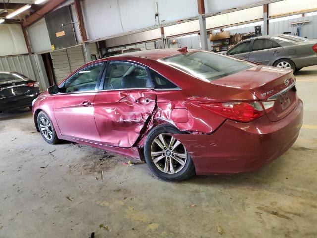 5NPEB4AC3DH737251 - 2013 HYUNDAI SONATA GLS RED photo 2