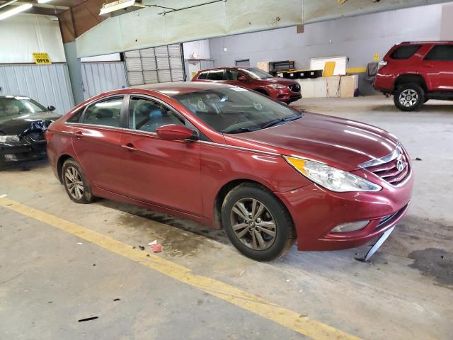 5NPEB4AC3DH737251 - 2013 HYUNDAI SONATA GLS RED photo 4