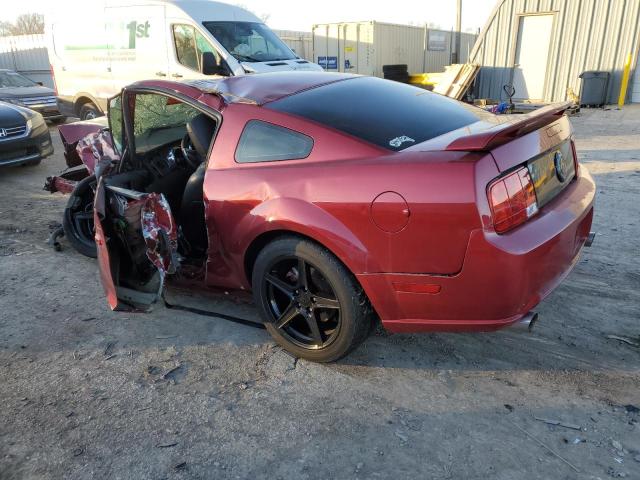 1ZVFT82HX65194354 - 2006 FORD MUSTANG GT RED photo 2