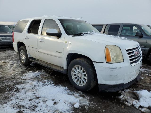 1GKFK135X8R223112 - 2008 GMC YUKON HYBRID WHITE photo 4