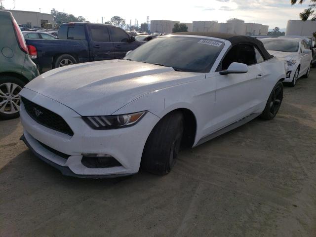 1FATP8EM4F5364362 - 2015 FORD MUSTANG WHITE photo 1