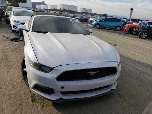 1FATP8EM4F5364362 - 2015 FORD MUSTANG WHITE photo 5