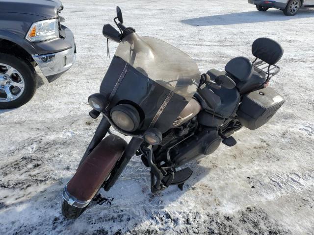 1HD1YBK19JC020096 - 2018 HARLEY-DAVIDSON FLHCS HERITAGE CLASSIC 114 BROWN photo 2