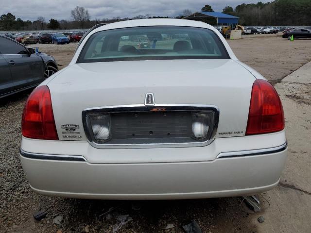 1LNHM82W07Y601052 - 2007 LINCOLN TOWN CAR SIGNATURE LIMITED WHITE photo 6