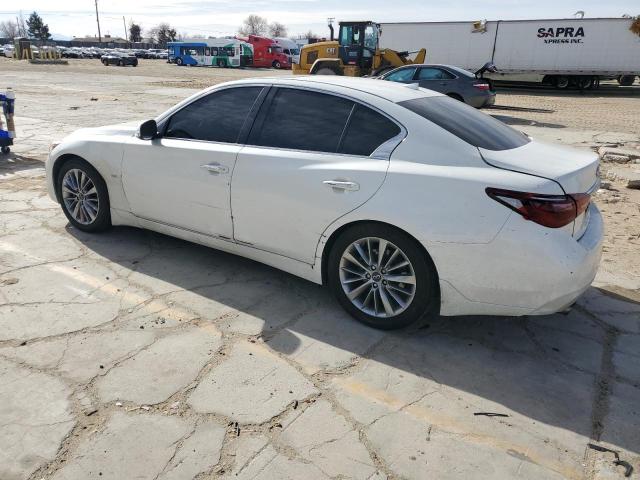 JN1EV7AP8JM356687 - 2018 INFINITI Q50 LUXE WHITE photo 2