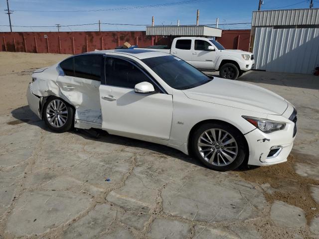 JN1EV7AP8JM356687 - 2018 INFINITI Q50 LUXE WHITE photo 4