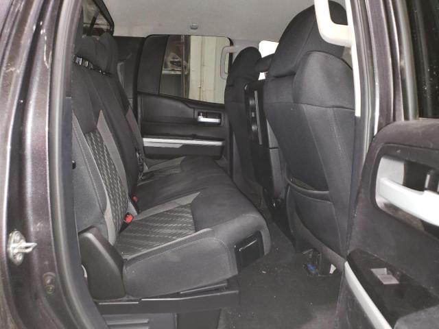 5TFUY5F16KX805020 - 2019 TOYOTA TUNDRA DOUBLE CAB SR/SR5 GRAY photo 10
