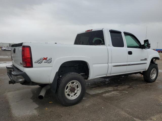 1GTHK29244E341780 - 2004 GMC SIERRA K2500 HEAVY DUTY WHITE photo 3