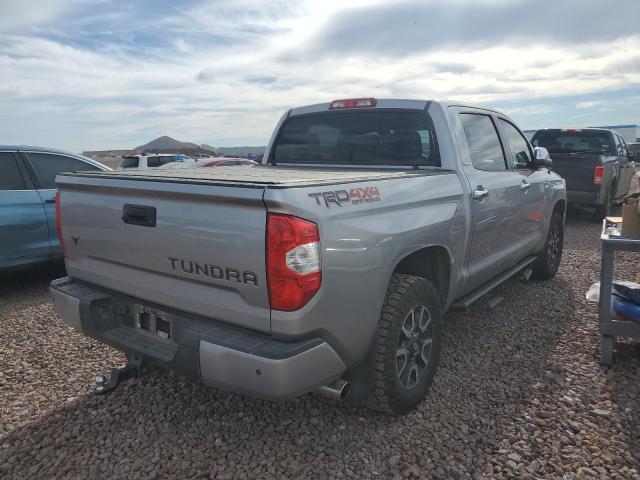 5TFHY5F1XJX734162 - 2018 TOYOTA TUNDRA CREWMAX LIMITED GRAY photo 3