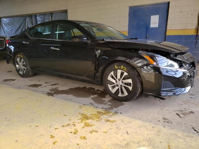 1N4BL4BV0PN385854 - 2023 NISSAN ALTIMA S BLACK photo 4