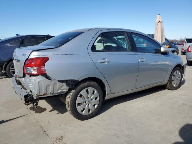 JTDBT903294045297 - 2009 TOYOTA YARIS SILVER photo 3