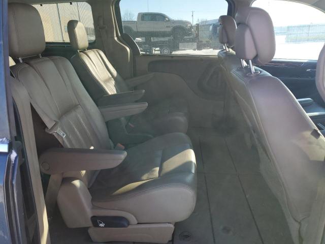 2C4RC1CG7CR181833 - 2012 CHRYSLER TOWN & COU TOURING L GRAY photo 11