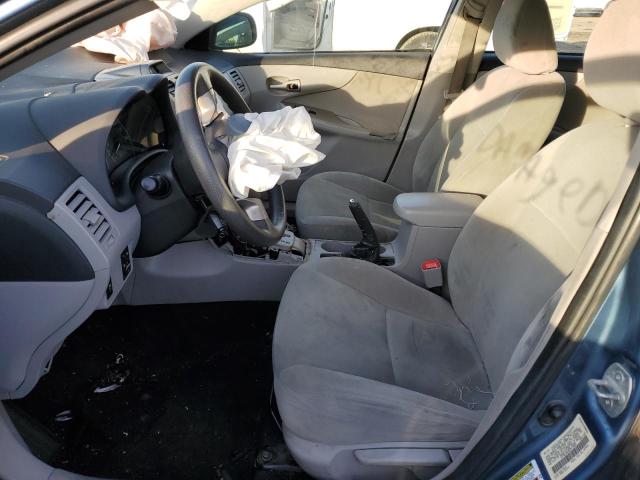 5YFBU4EE0DP218864 - 2013 TOYOTA COROLLA BASE 蓝色 照片 7