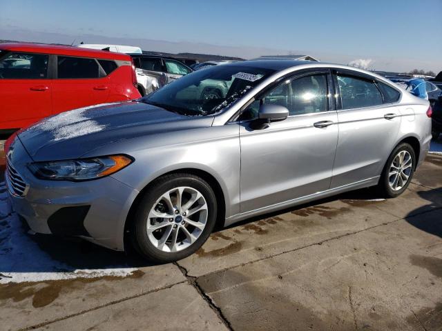 3FA6P0HD5LR252057 - 2020 FORD FUSION SE SILVER photo 1