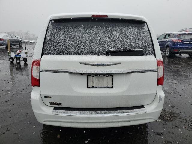 2C4RC1BGXGR187908 - 2016 CHRYSLER TOWN & COU TOURING WHITE photo 6