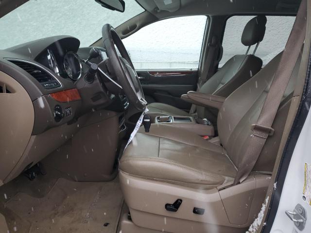 2C4RC1BGXGR187908 - 2016 CHRYSLER TOWN & COU TOURING WHITE photo 7