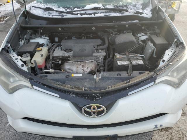 2T3RFREV0GW451806 - 2016 TOYOTA RAV4 XLE WHITE photo 11