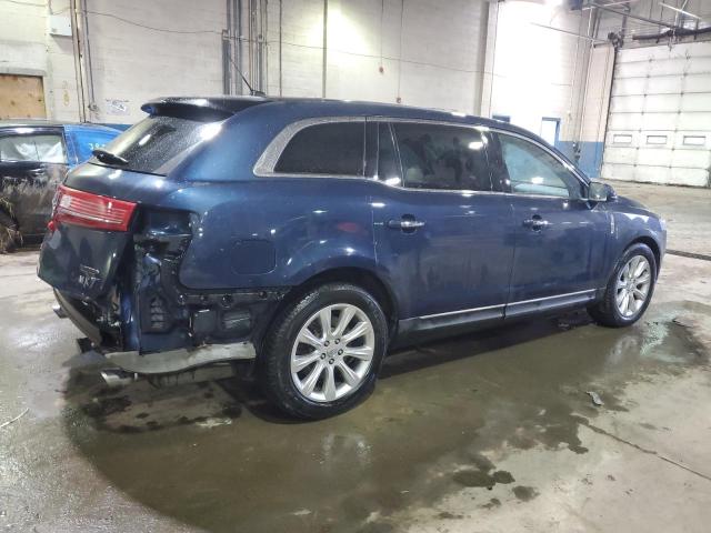 2LMHJ5AT3HBL01099 - 2017 LINCOLN MKT BLUE photo 3