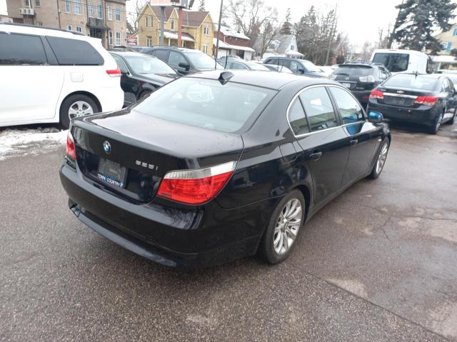 WBANE53546CK78478 - 2006 BMW 525 I BLACK photo 4