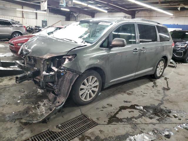 5TDJK3DC2BS010856 - 2011 TOYOTA SIENNA LE GRAY photo 1