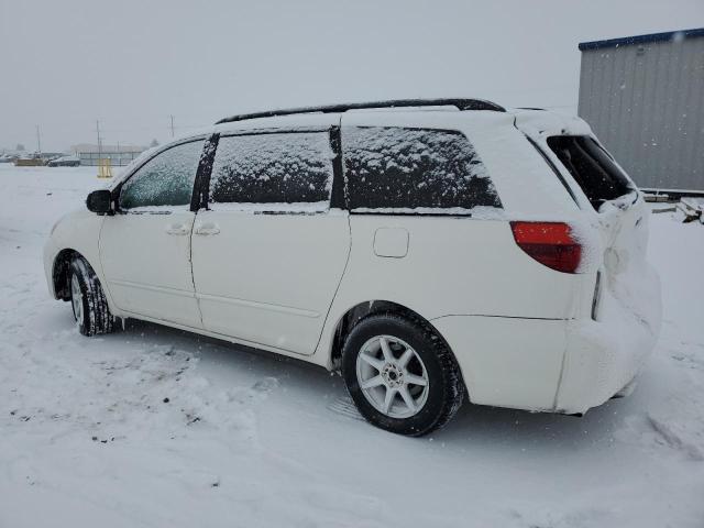 5TDZA23C44S011978 - 2004 TOYOTA SIENNA CE WHITE photo 2