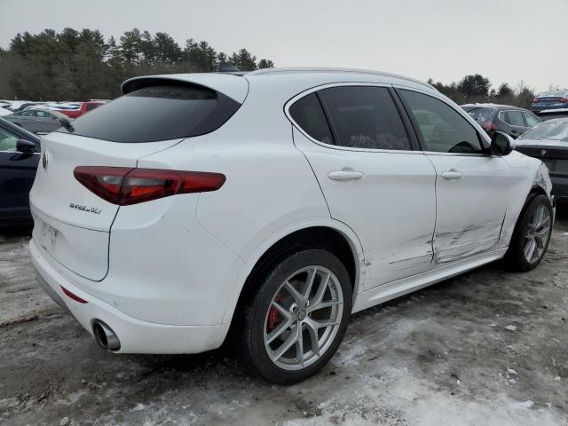 ZASPAKBN8M7D09557 - 2021 ALFA ROMEO STELVIO TI WHITE photo 3