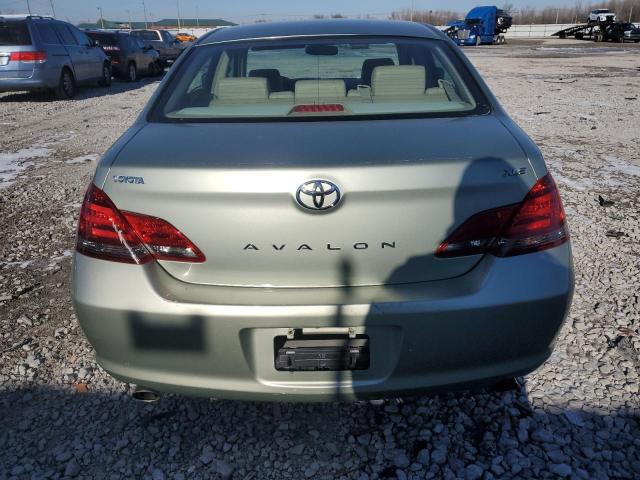 4T1BK36B18U271470 - 2008 TOYOTA AVALON XL GRAY photo 6