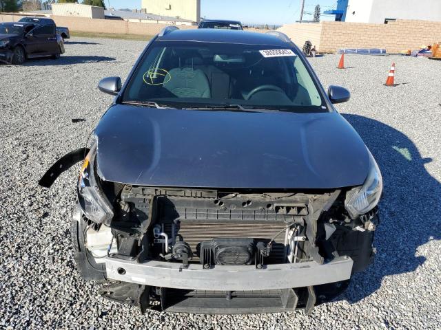 KNDCB3LC8H5095128 - 2017 KIA NIRO FE GRAY photo 5