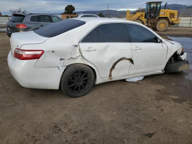 4T4BE46KX9R112421 - 2009 TOYOTA CAMRY BASE WHITE photo 3