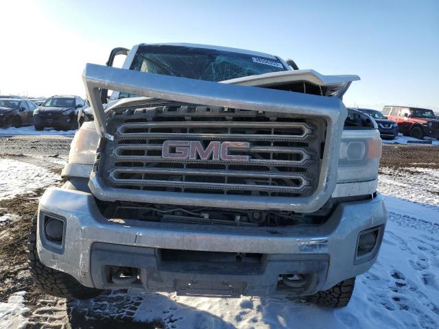 1GT12XEG8FF151316 - 2015 GMC SIERRA K2500 HEAVY DUTY WHITE photo 5