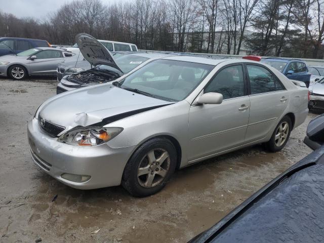4T1BF30K32U001841 - 2002 TOYOTA CAMRY LE SILVER photo 1