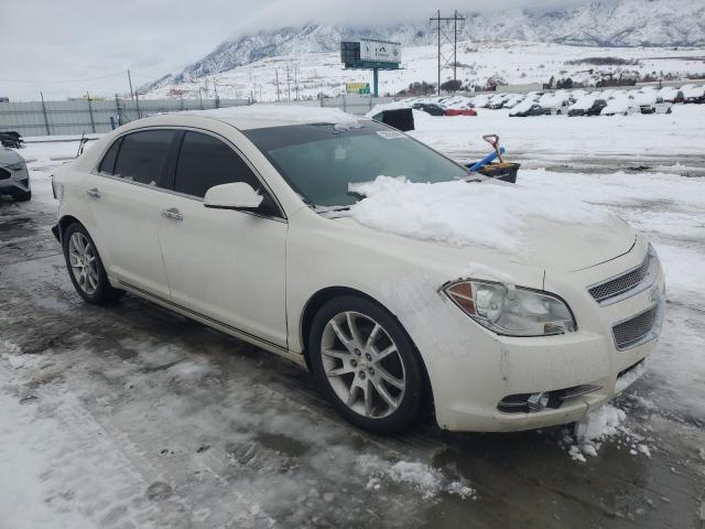 1G1ZE5E77BF346664 - 2011 CHEVROLET MALIBU LTZ WHITE photo 4