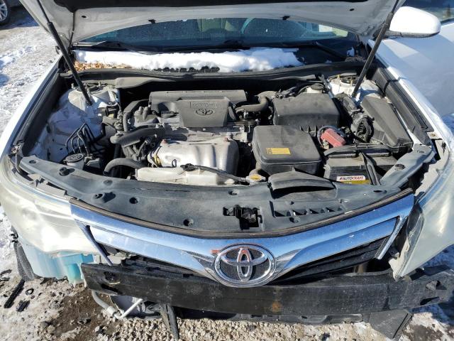 4T4BF1FK2CR250943 - 2012 TOYOTA CAMRY BASE WHITE photo 11