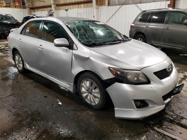 1NXBU4EE9AZ281567 - 2010 TOYOTA COROLLA BASE SILVER photo 4