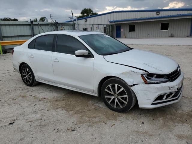 3VWDB7AJ7HM380181 - 2017 VOLKSWAGEN JETTA SE WHITE photo 4