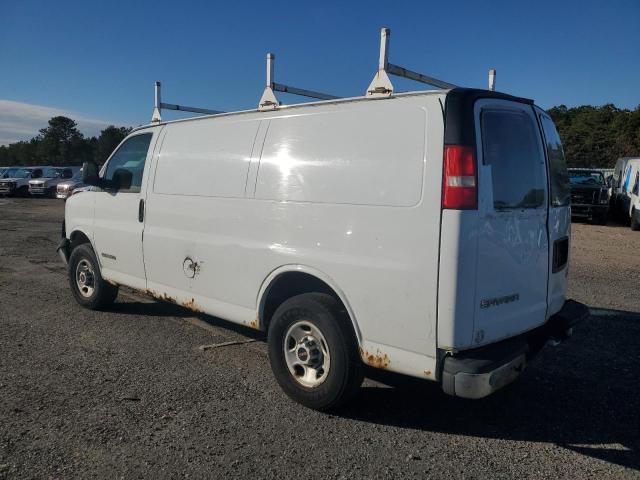 1GTHG35VX61122968 - 2006 GMC SAVANA G3500 WHITE photo 2