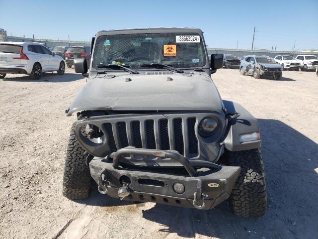 1C4HJXDN0JW296182 - 2018 JEEP WRANGLER U SPORT GRAY photo 5