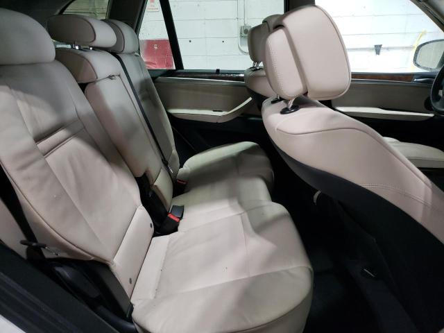 5UXZW0C54D0B90261 - 2013 BMW X5 XDRIVE35D WHITE photo 10