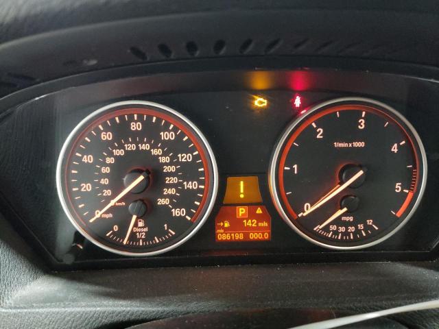 5UXZW0C54D0B90261 - 2013 BMW X5 XDRIVE35D WHITE photo 9