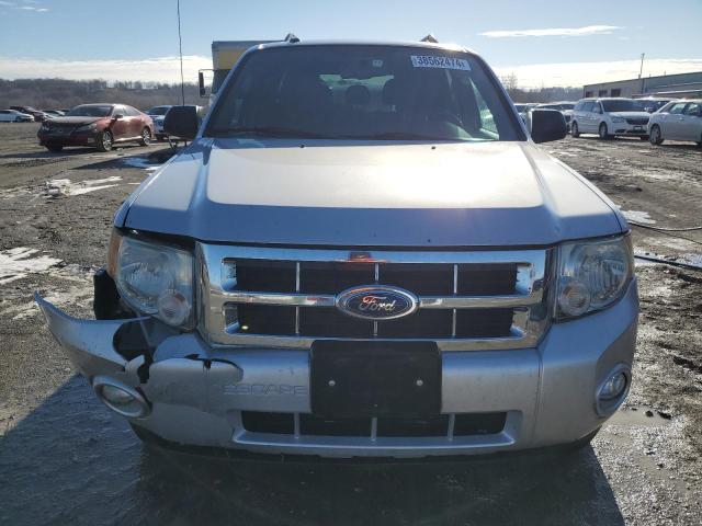 1FMCU9D72AKC28502 - 2010 FORD ESCAPE XLT SILVER photo 5