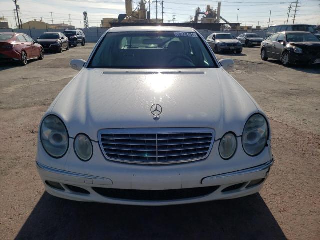 WDBUF56J06A809917 - 2006 MERCEDES-BENZ E 350 WHITE photo 5