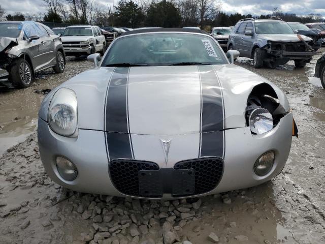 1G2MB35B18Y102982 - 2008 PONTIAC SOLSTICE SILVER photo 5