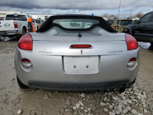 1G2MB35B18Y102982 - 2008 PONTIAC SOLSTICE SILVER photo 6