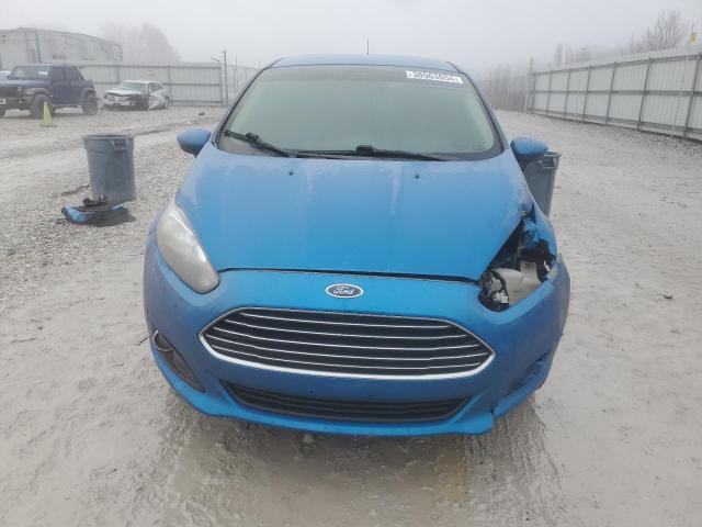 3FADP4EJ4HM157597 - 2017 FORD FIESTA SE BLUE photo 5