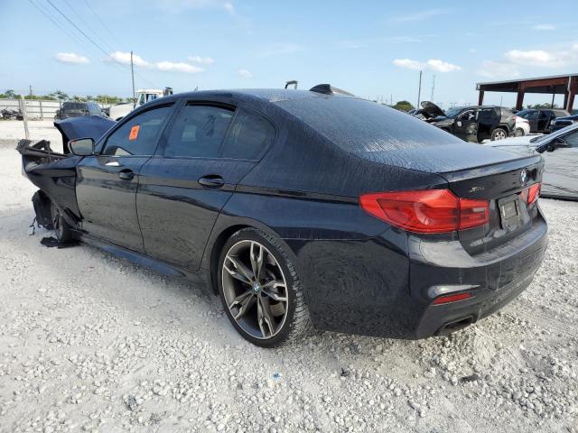 WBAJS7C02LCD50798 - 2020 BMW M550XI BLACK photo 2