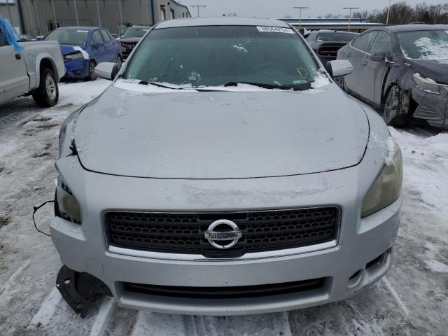 1N4AA5AP8BC852744 - 2011 NISSAN MAXIMA S SILVER photo 5